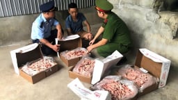 Tiêu hủy 1 tấn chân gà đông lạnh nhập lậu tại Huế
