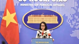 Đoàn đàm phán thương mại Việt Nam và Mỹ đang trao đổi cụ thể hóa nội dung điện đàm của lãnh đạo cấp cao hai nước
