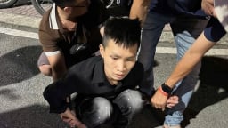 'Trái Tim Băng Giá' nhắn 'Lạc Trôi' mua ma túy, cả hai bị bắt lúc rạng sáng
