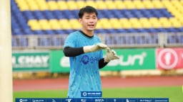 Thủ môn ĐT Việt Nam rời SLNA, gia nhập Thể Công Viettel?