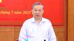 Tổng Bí thư: Kiên quyết không để những trường hợp suy thoái, tham nhũng lọt vào cấp ủy khóa mới