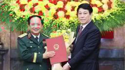 Chủ nhiệm Tổng cục Chính trị QĐND Việt Nam - Thượng tướng Trịnh Văn Quyết được thăng hàm Đại tướng
