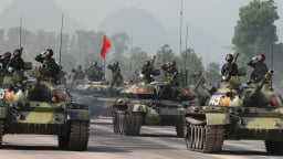 Dàn xe tăng, xe pháo hùng dũng tại buổi tổng hợp luyện nhiệm vụ A80