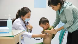 TP.HCM siết chặt bán kháng sinh: Người dân khó mua thuốc không kê đơn 