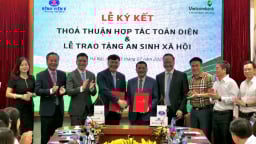 Vietcombank và Bệnh viện K ký kết hợp tác toàn diện, trao tặng 100 máy tính bảng trị giá 1 tỷ đồng phục vụ chuyển đổi số