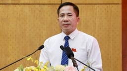 Công bố Nghị quyết phê chuẩn nhân sự của Uỷ ban Thường vụ Quốc hội