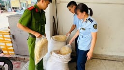  Tin hot thị trường ngày 4/8: Sản phẩm được quảng cáo phòng ngừa viêm da, lở loét bị thu hồi