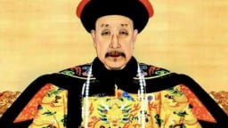 Càn Long trường thọ, có 17 con trai, tại sao chỉ 2 người đủ tư cách cạnh tranh ngôi vị hoàng đế?