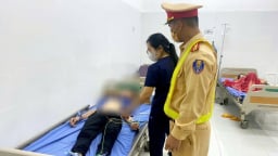Cảnh sát Giao thông Lâm Đồng giúp một thanh niên bị nhồi máu cơ tim đến bệnh viện kịp thời