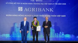 Agribank được vinh danh Top 10 Ngân hàng Thương mại Việt Nam uy tín năm 2025