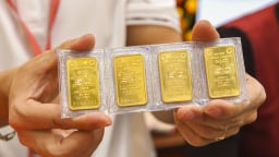 Giá vàng hôm nay 6/8: Tăng sốc, vàng miếng SJC sắp chạm đỉnh lịch sử