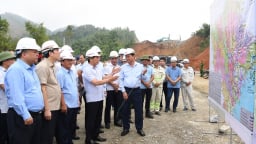Tập trung máy móc, nhân lực để tăng tốc tiến độ 4 dự án cao tốc trọng điểm phía Bắc