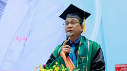 Tân Tiến sĩ ngành y Nguyễn Minh Hảo Hớn : 'Đã có lúc chúng tôi hoang mang, muốn dừng lại...'