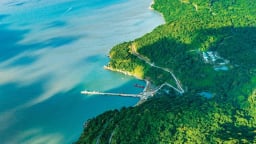 Cách TPHCM tầm 450km, hòn đảo xa đất liền 15km này ở Cà Mau vì sao sẽ thành 'đảo thông minh'?