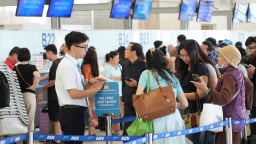 Ngày cuối cùng nghỉ lễ 30/4 - 1/5, hành khách tới sân bay Nội Bài tăng cao 