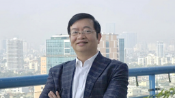 Thầy giáo 7x được đề nghị xét Nhà giáo Nhân dân 2026: Là Hiệu trưởng, Giáo sư ngành Kinh tế, nhận bằng của Bỉ