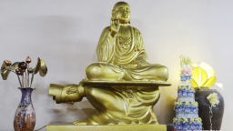 Bức tượng 'Vua sám hối' ở Hải Phòng mang ý nghĩa gì?