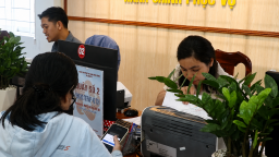 Sau một năm vận hành chính quyền địa phương 2 cấp, các xã ở TP.HCM tự tin 'khoe' thành tích nào nhất?