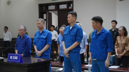 Cấp phúc thẩm giảm án cho cựu lãnh đạo Vicem, 2 bị cáo được trả tự do tại tòa