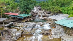 Nhiều điểm du lịch suối, thác hút khách ở Huế phải tạm dừng hoạt động sau vụ du khách gặp nạn 