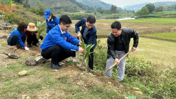 Xã vùng cao Lào Cai ra quân xây dựng nông thôn mới