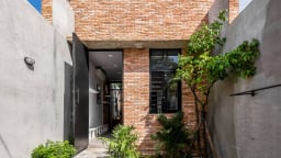 Nhà ống 94 m2 gây ấn tượng với 3 khoảng sân tại Đồng Nai