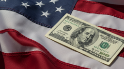 Giá USD hôm nay 14/4: Thế giới giảm 0,5%, tỷ giá 'chợ đen' phục hồi nhẹ