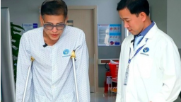 MC Thanh Bạch ngã xuống hố sâu 3m
