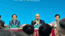 Phó Chủ tịch ABBANK Vũ Văn Tiền: Giữa 'làn sóng' sáp nhập, không để bộ máy đông mà không mạnh   
