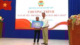 Bình Thuận: Chương trình “San sẻ yêu thương, nông dân biển đảo”, tặng nhà tình thương cho hội viên