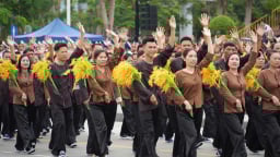 Nông dân Hải Phòng tiêu biểu tham gia diễu hành tại sự kiện kỷ niệm  70 năm giải phóng Hải Phòng