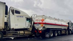 Nhiều ôtô va chạm liên hoàn trên cao tốc Phan Thiết - Dầu Giây