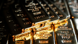 Giá vàng hôm nay 23/5: Lùi sâu về mốc 3.300 USD/ounce