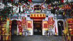 Ngôi đền cổ ở Lạng Sơn thờ Mẫu Thượng Ngàn có 19 pho tượng cổ bằng gỗ mít -dòng chảy liên tục của văn hóa tín ngưỡng một vùng quê