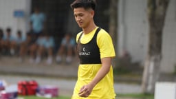 Sao trẻ Hà Nội FC: Mới 23 tuổi đã “no nê” danh hiệu