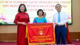 Hội Khuyến học Hải Dương: Vinh dự được Trung ương Hội Khuyến học Việt Nam trao cờ thi đua xuất sắc