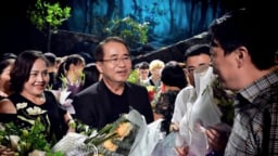 Đại tá, Nghệ sĩ Nhân dân gạo cội thổ lộ sự 'chạnh lòng, ghen tị' với lớp trẻ khi đi xem concert 'Anh trai'