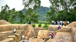 Dưới lòng đất ở làng này của Ninh Bình, đào khảo cổ phát lộ lớp phòng thủ kiên cố bảo vệ kinh đô Hoa Lư xưa
