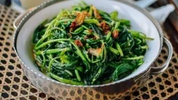 Được mệnh danh là 'thần dược xanh', loại rau này chứa một kho chất quý giá, lọt top món ngon thế giới