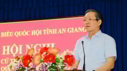 Chủ tịch Trung ương Hội Nông dân Việt Nam Lương Quốc Đoàn tiếp xúc cử tri tại An Giang