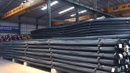 Giá thép quay đầu tăng giữa căng thẳng thương mại Mỹ - Trung