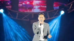 Ca sĩ Duy Mạnh 'bắt' ứng trước 1 tỷ đồng hỗ trợ người dân vùng lũ Nghệ An mới tham gia liveshow