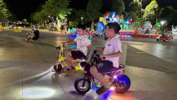 Đà Nẵng đình chỉ xe điện trẻ em không phép ở khu vui chơi