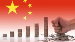 Kinh tế Trung Quốc hụt hơi dù được 'bơm oxy', chuyên gia chỉ ra điểm then chốt?