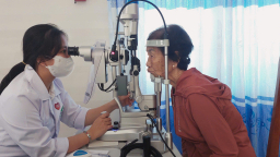 Hội Nông dân tỉnh An Giang phối hợp giúp 400 người dân vùng biên được khám, nhận thuốc miễn phí