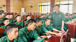 Nông thôn Tây Bắc: Bộ đội Biên phòng Lai Châu 'tiếp lửa' các chiến sỹ mới vững tin trong môi trường quân ngũ