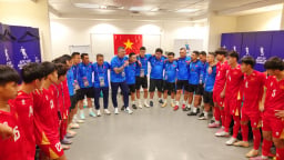 HLV Cristiano Roland của U17 Việt Nam: 'Hãy mạnh mẽ hơn trước khi bước vào World Cup'