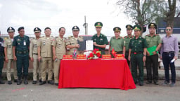 Bộ đội Biên phòng tỉnh An Giang tiếp nhận 109 công dân Việt Nam do phía Campuchia trao trả
