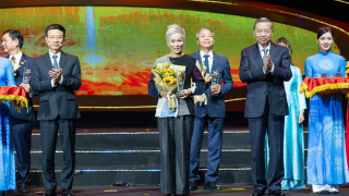   One Mount Group cam kết đầu tư 200-500 triệu USD xây  dựng mạng Blockchain 'Make in Vietnam'