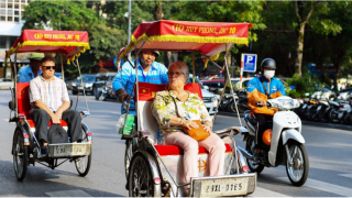 9 ngày nghỉ Tết Hà Nội đón lượng du khách 'khủng'